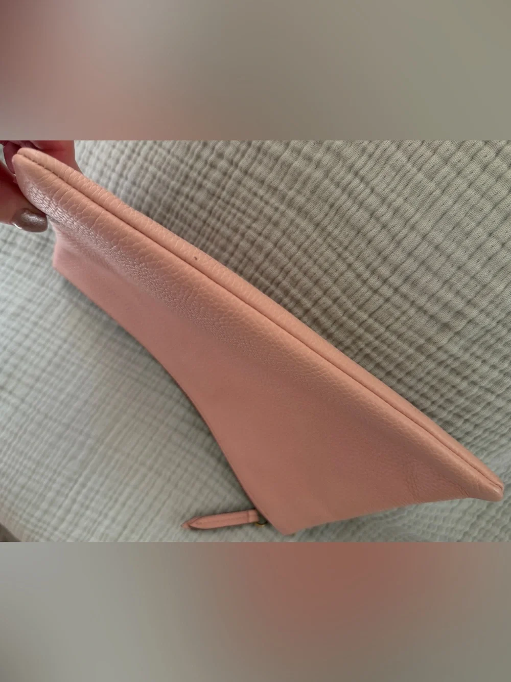 Gucci Pink Love Is Blind Pebbled Leather Bee Cosmetic Pouch